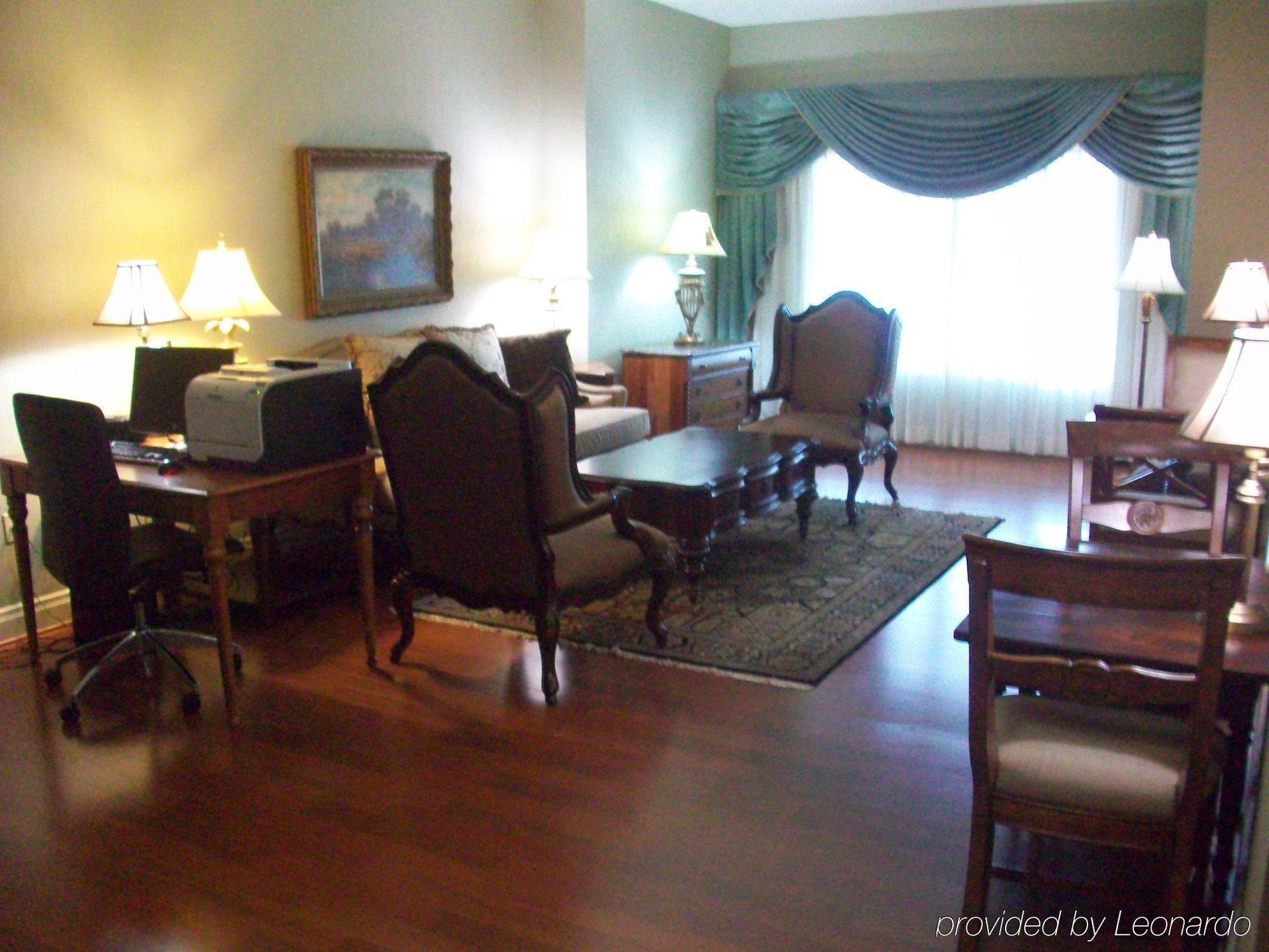 Clayton Plaza Hotel&Extended Stay Interior foto